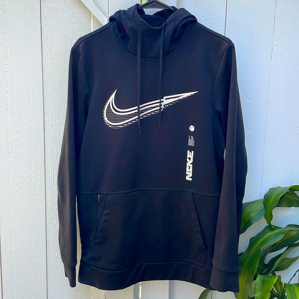 Brand new! Nike therma fit sweater.